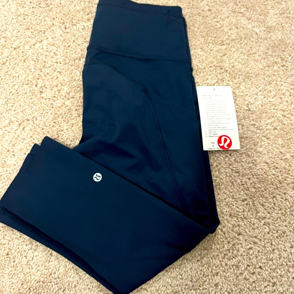 Lululemon Fast and Free Crop Sz 6 19”